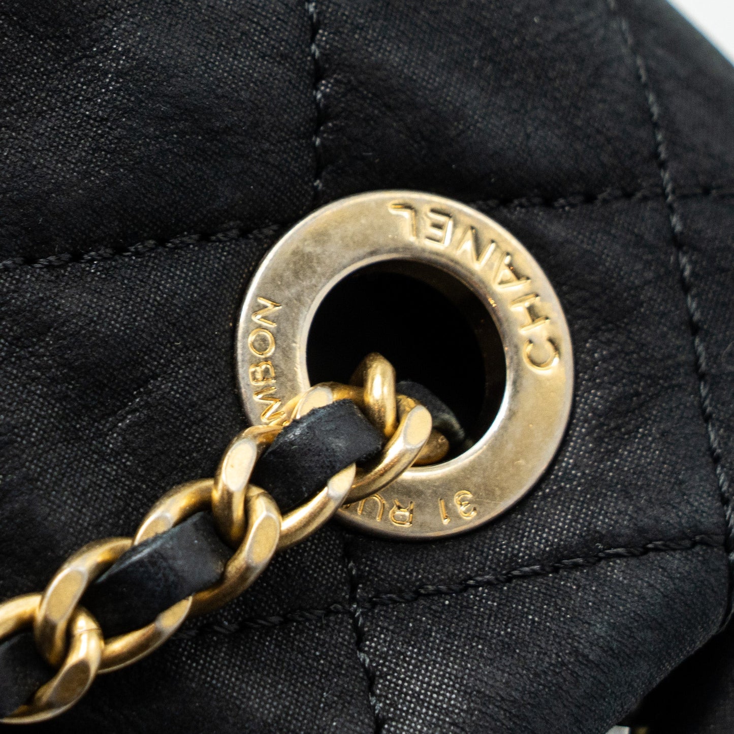 Chanel quilted seasonal flap bag Calfskin Iridescent black with