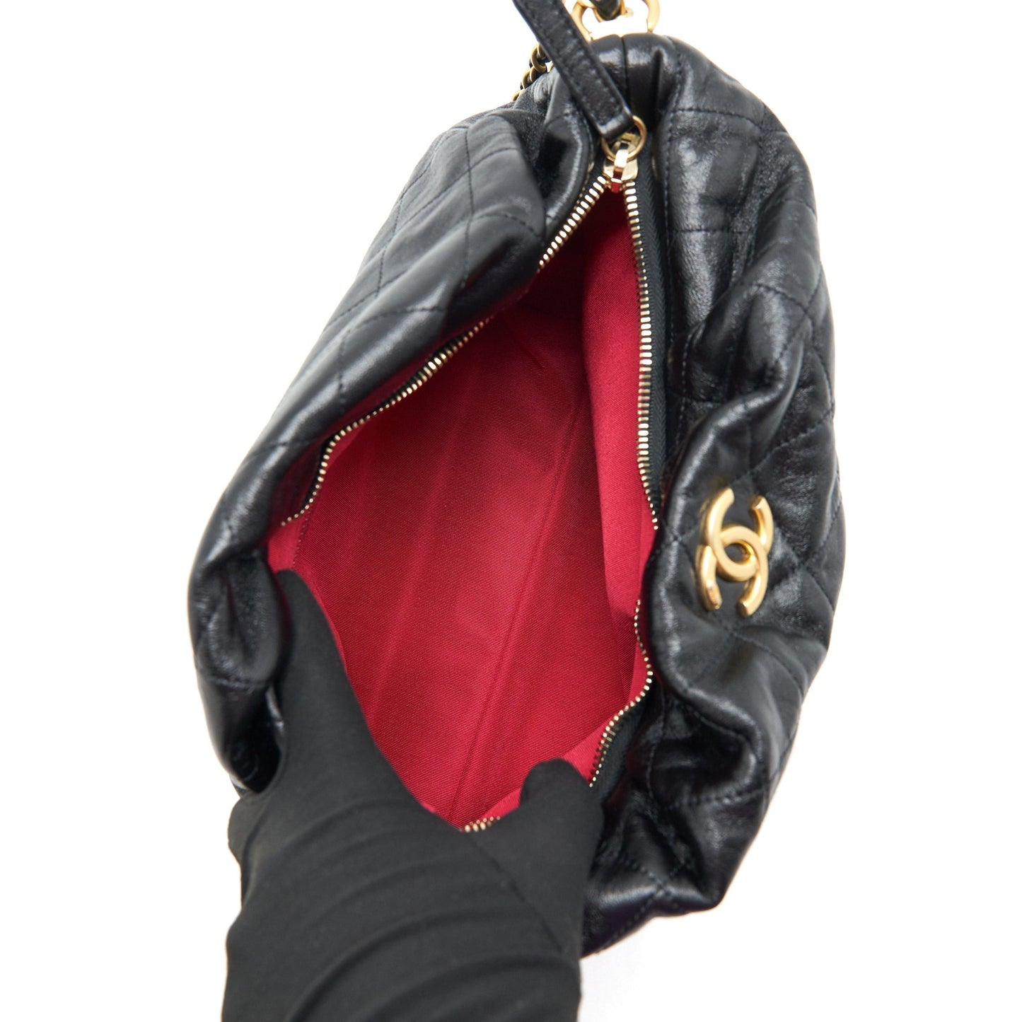 Chanel quilted shoulder bag lambskin black