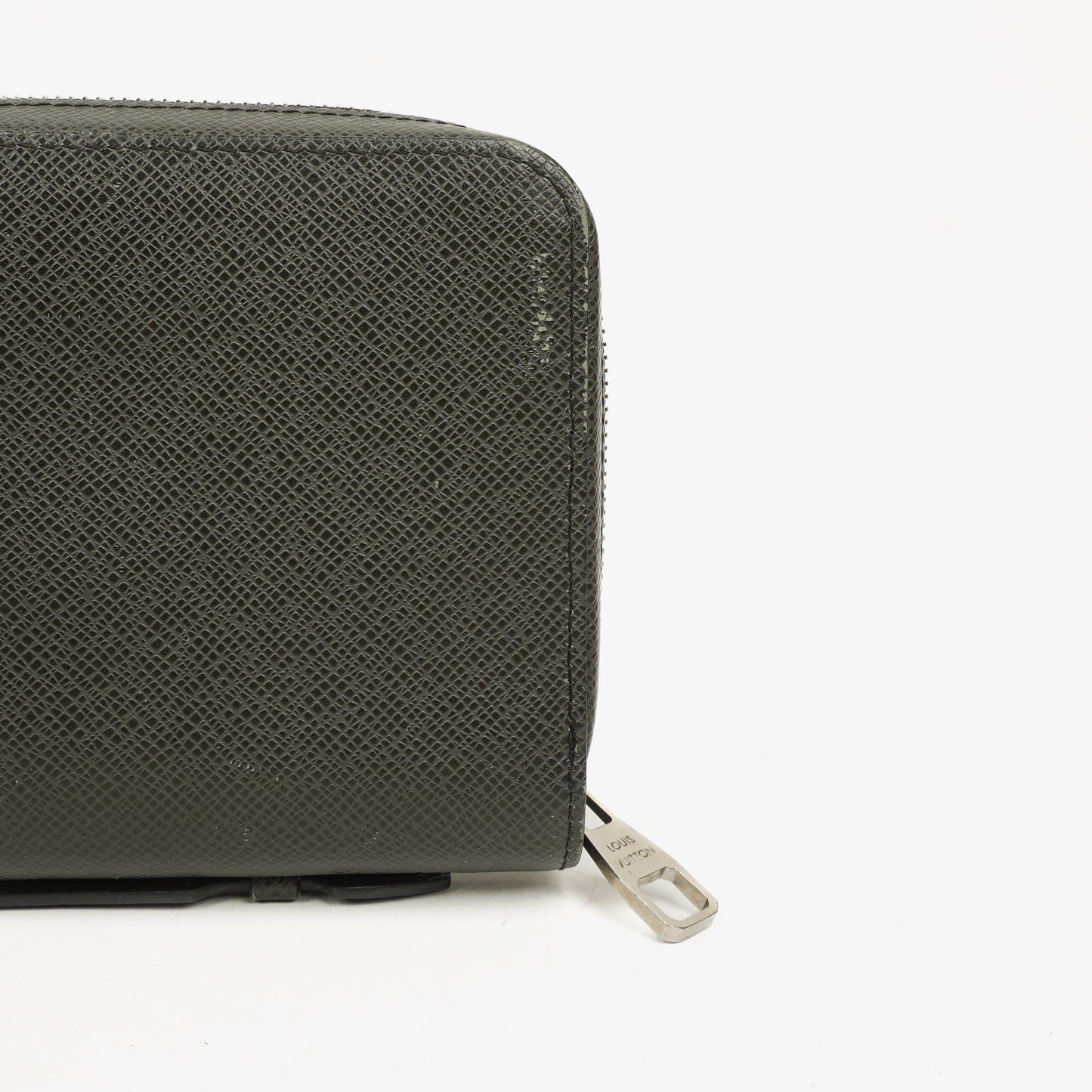 Louis Vuitton Glacier Taiga Leather Zippy XL Wallet