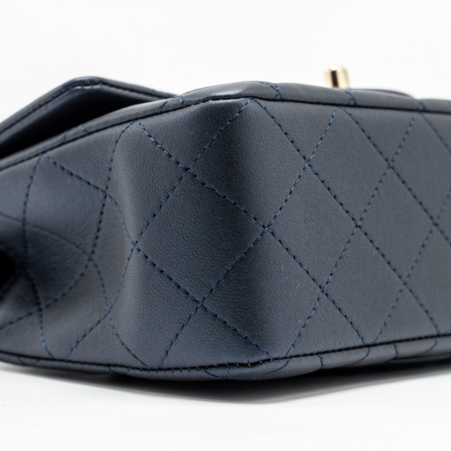 Chanel Top handle mini rectangular flap bag lambskin navy L (microchip)