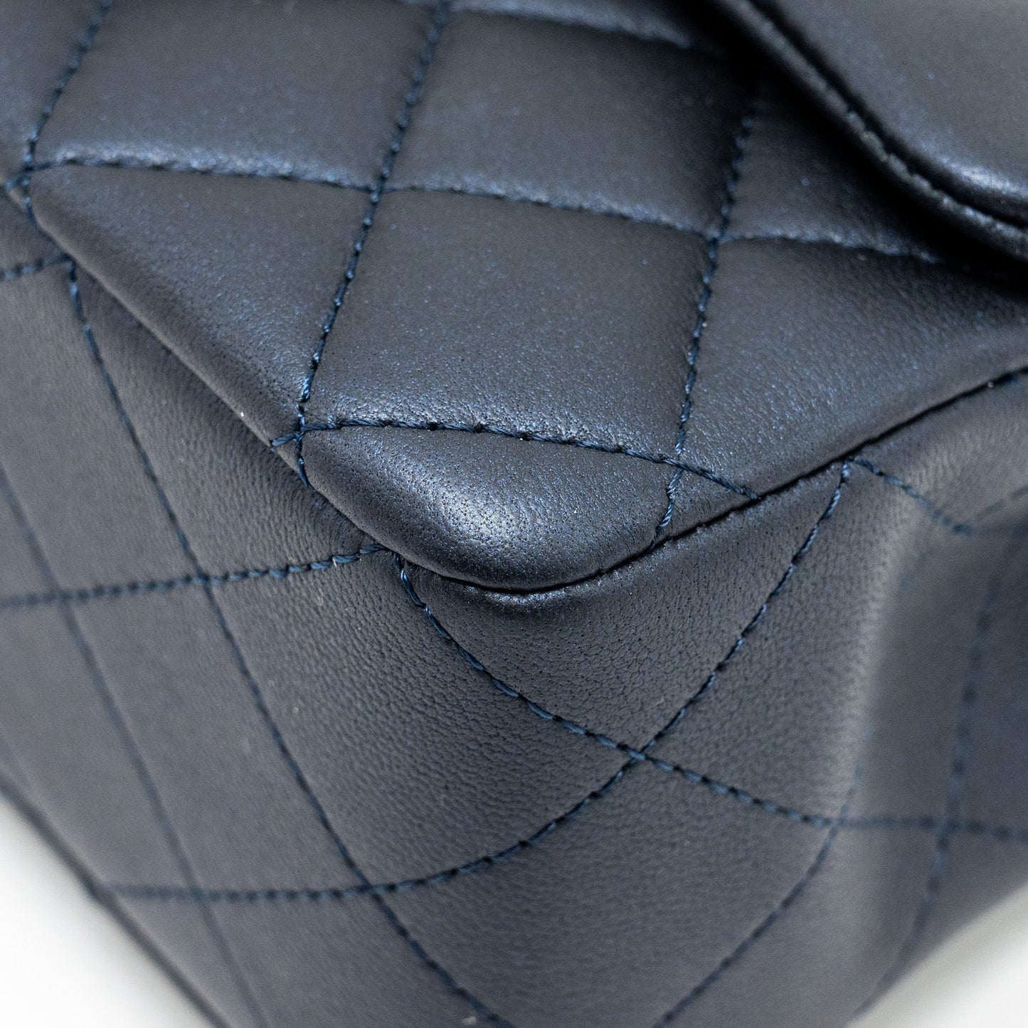 Chanel Top handle mini rectangular flap bag lambskin navy L (microchip)