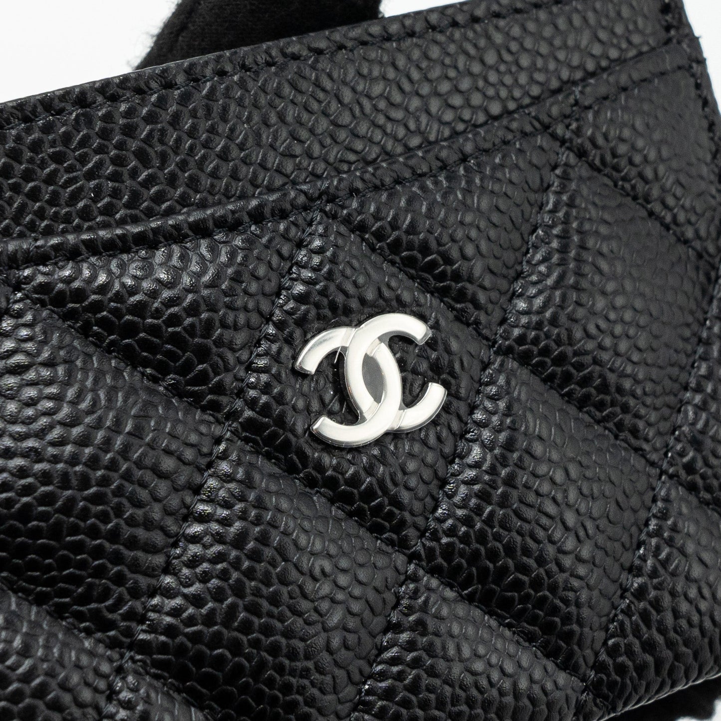 Chanel Classic Card Holder Caviar Black ( Microchip)