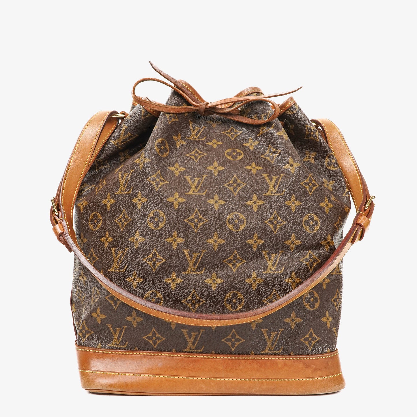 Louis Vuitton Noe Grande GM Monogram Canvas Shoulder Bag
