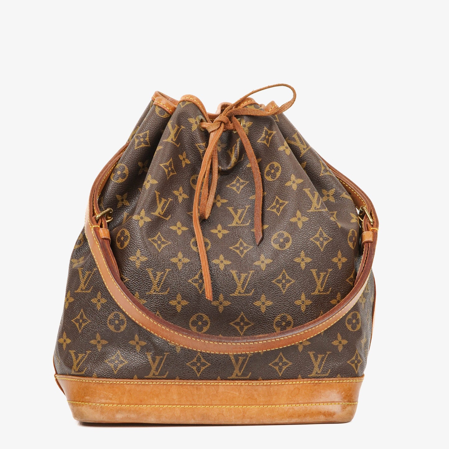 Louis Vuitton Noe Grande GM Monogram Canvas Shoulder Bag