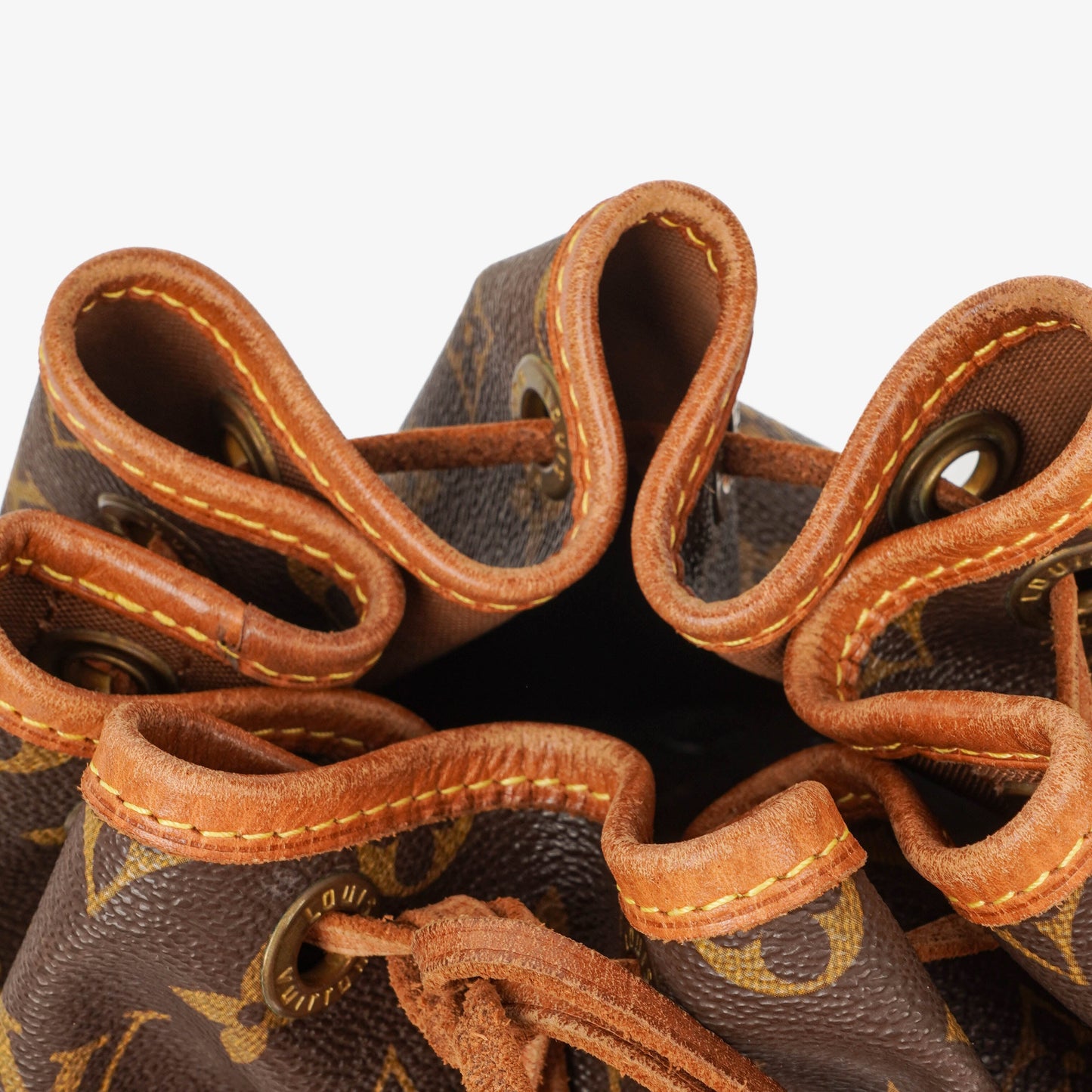 Louis Vuitton Noe Grande GM Monogram Canvas Shoulder Bag