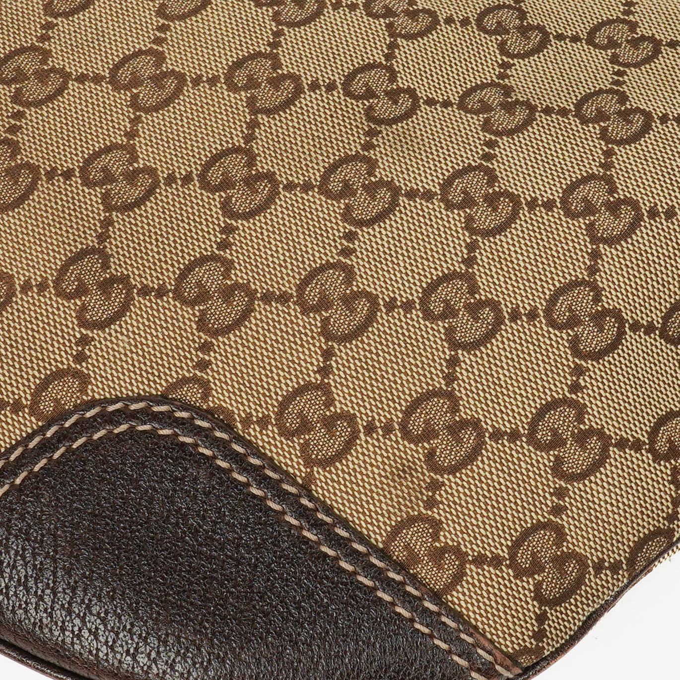 Gucci Beige And Ebony Monogram GG Canvas Small Princy Shoulder Bag