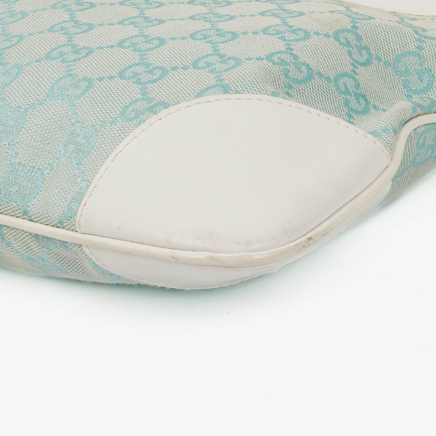 Gucci GG Canvas Jackie Bag