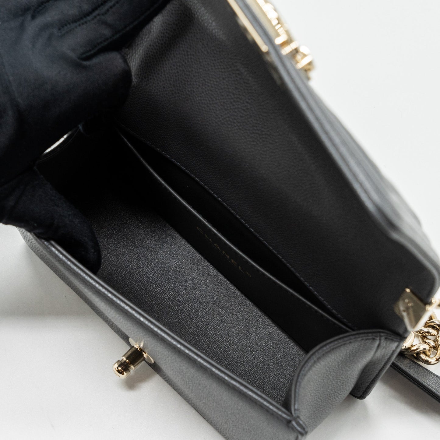 Chanel small boy bag caviar grey L (microchip)