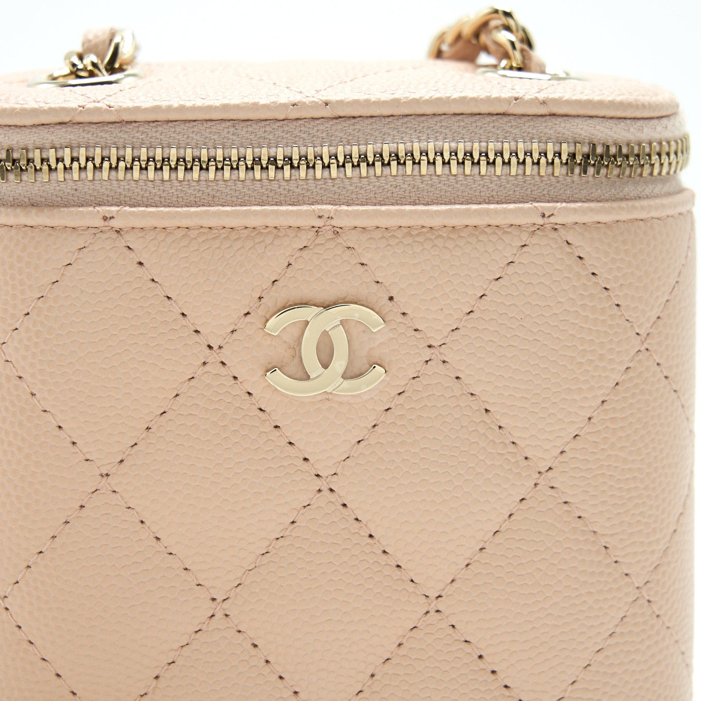 Chanel 22C Light Beige Caviar Vertical Vanity With Chain L