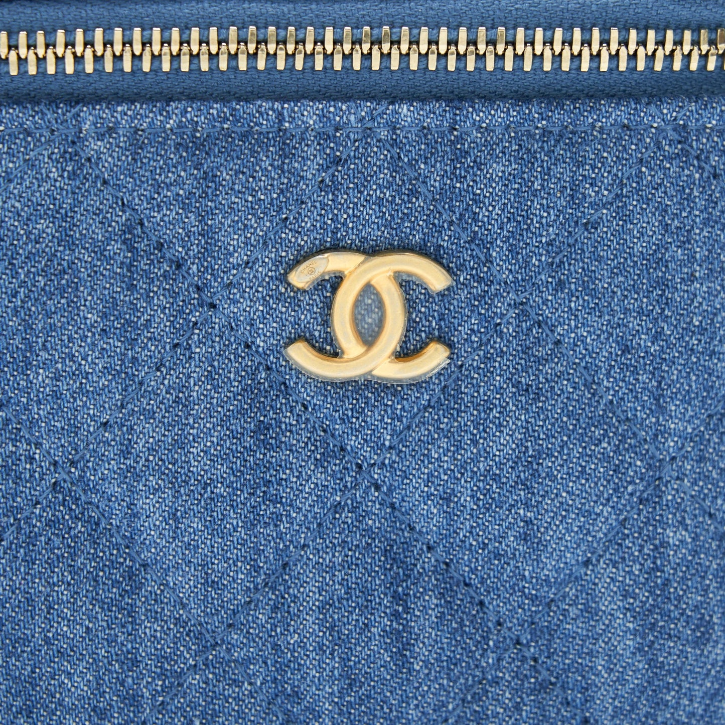 Chanel 22C Pearl Crush mini Vanity with Chain Denim