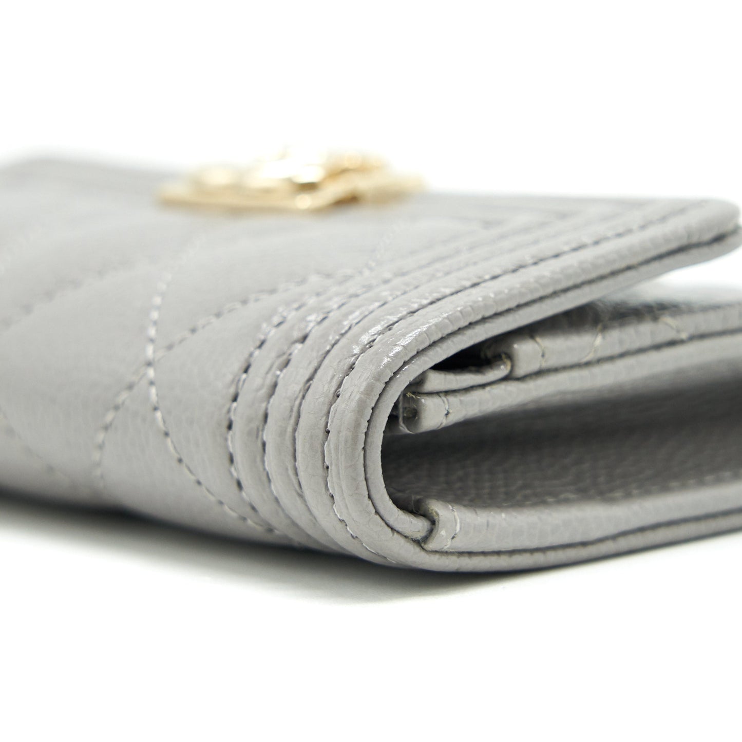Chanel Boy Flap card holder Caviar light Grey L