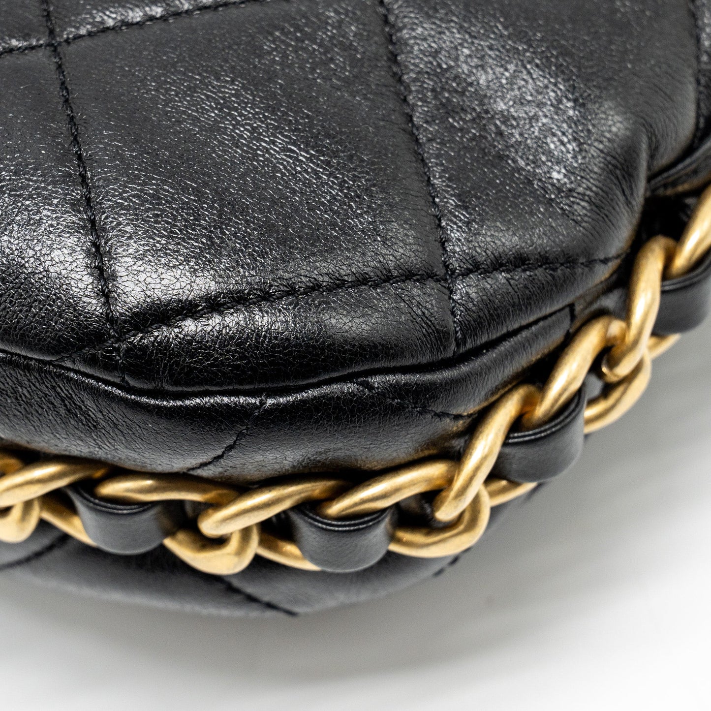 Chanel 23K hobo bag with adjustable chain lambkin black  (microchip)