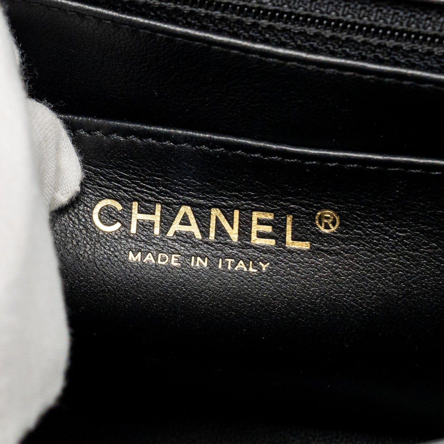 Chanel 23a Crystal Top Handle Flap Bag Shiny Lambskin Black L(microchip)
