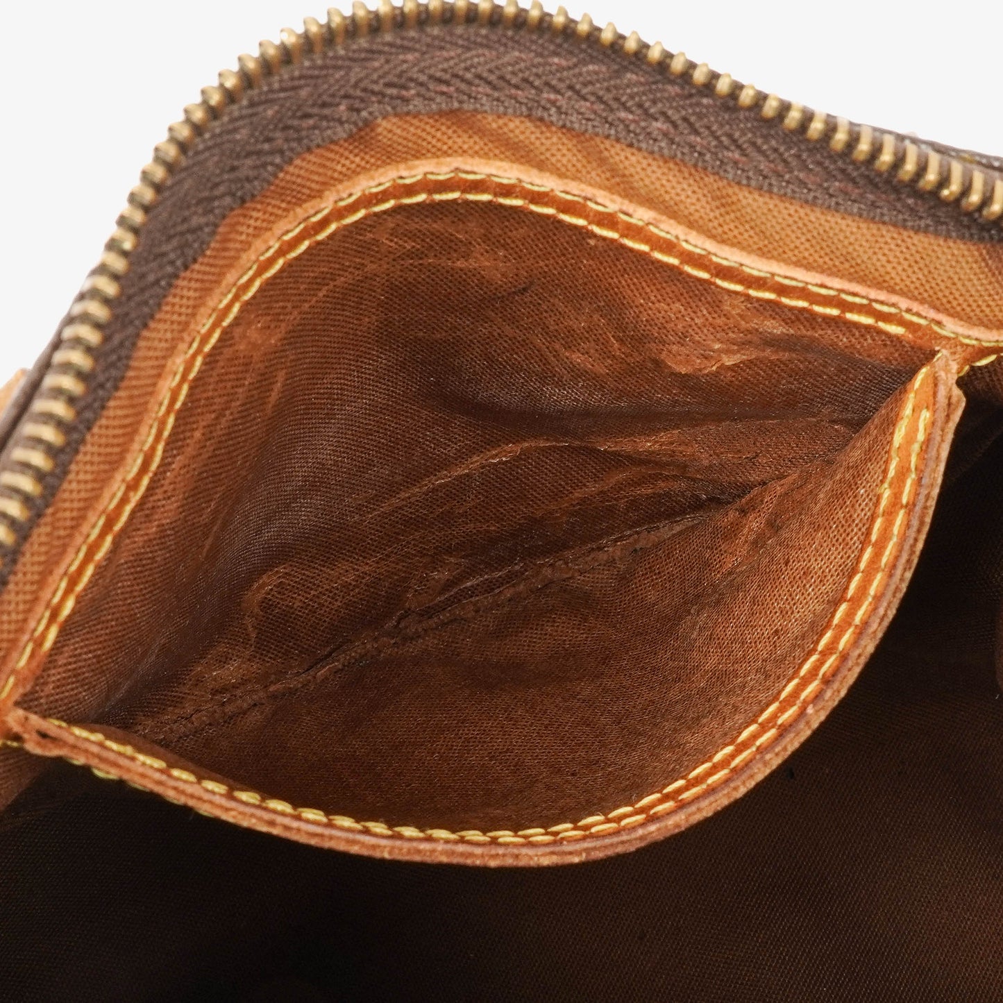 Louis Vuitton  25 Monogram Canvas Bag