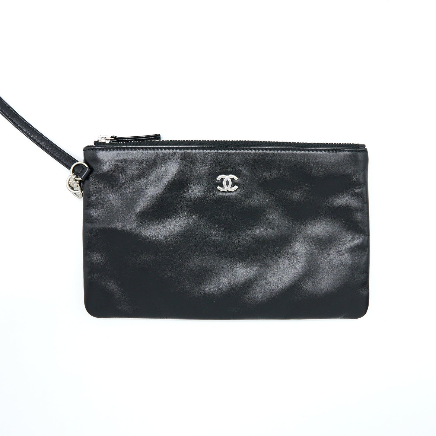 Chanel Small 22 Bag Calfskin Black (Microchip)