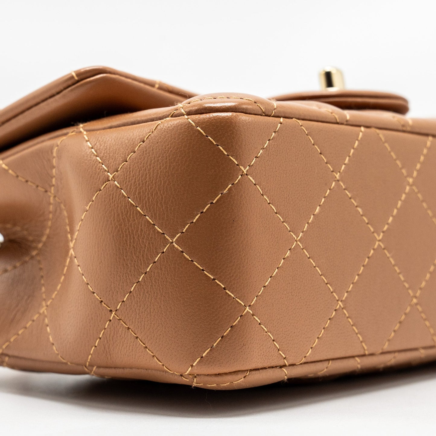 Chanel 22s Mini Rectangular Flap Bag Lambskin Caramel L (microchip)