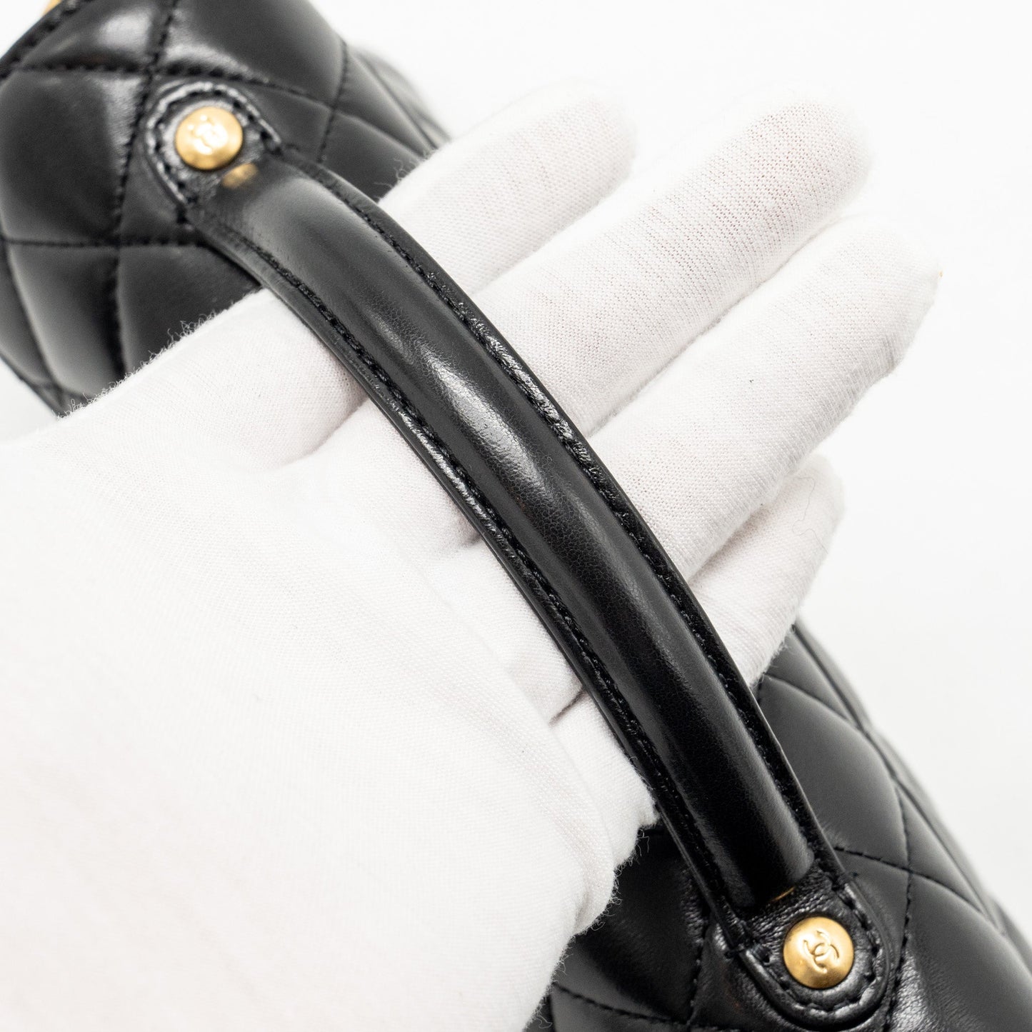 Chanel 25p Top Handle Flap Bag Shiny Lambskin Black (microchip)