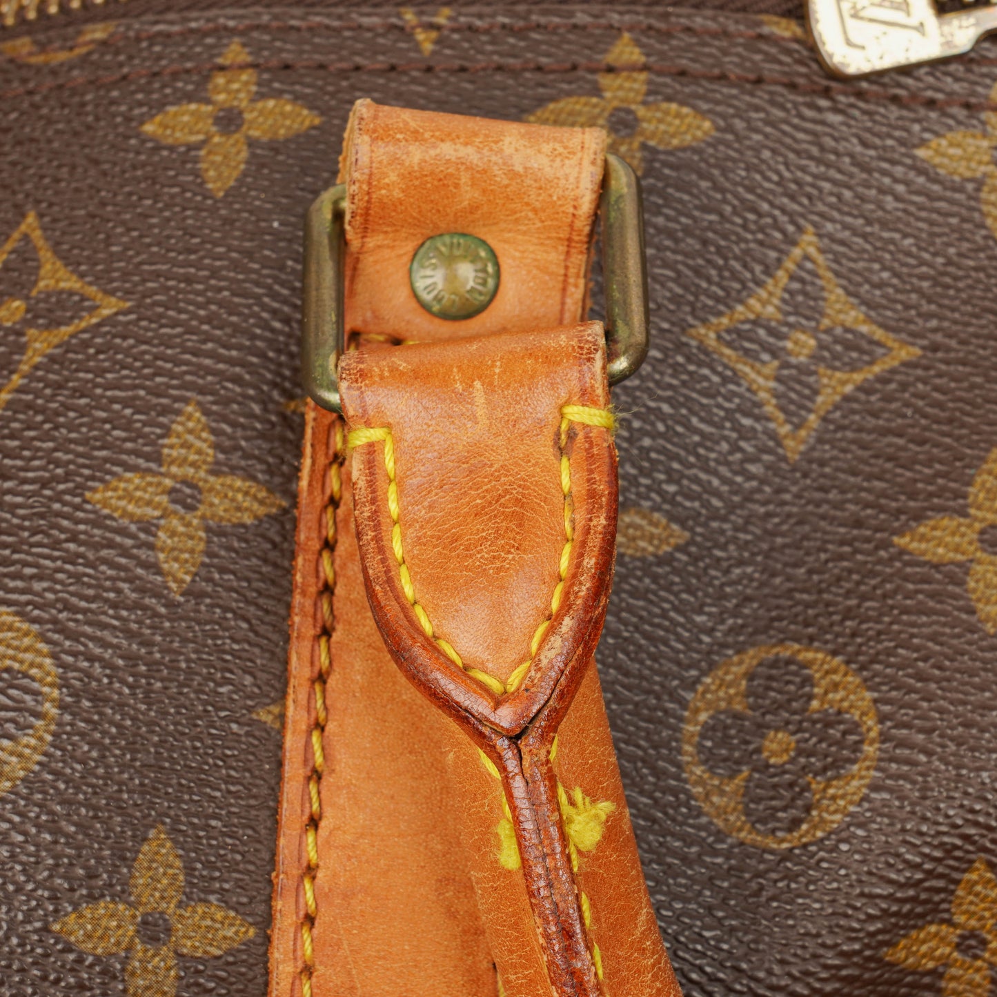Louis Vuitton Keepall 60 Bandoulière Monogram Canvas Travel Bag