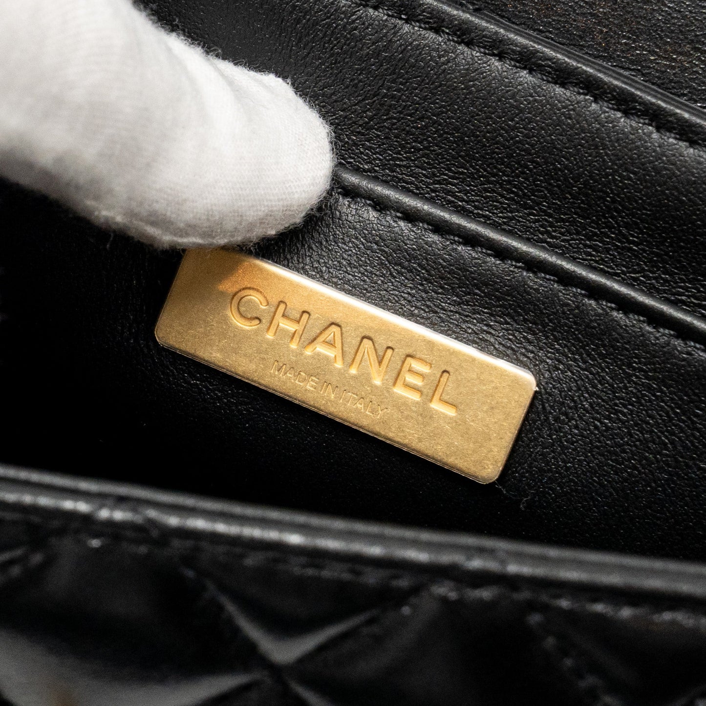 Chanel 25p Top Handle Flap Bag Shiny Lambskin Black (microchip)