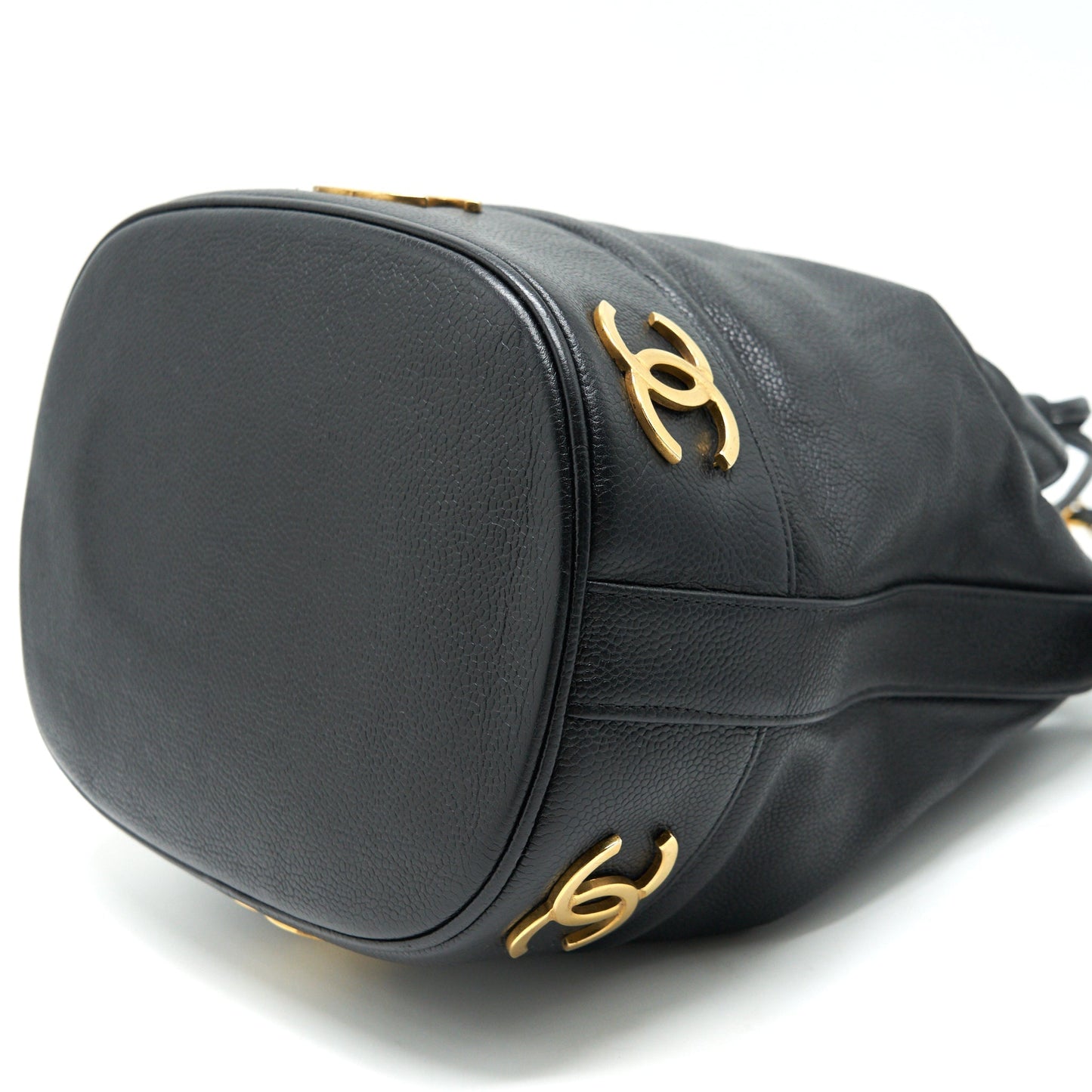 CHANEL  CC Logo Pearl Crush Caviar Bucket Bag Black