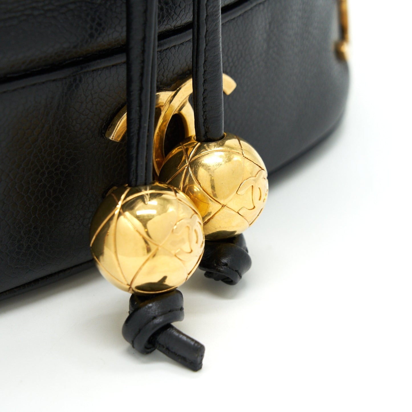 CHANEL  CC Logo Pearl Crush Caviar Bucket Bag Black