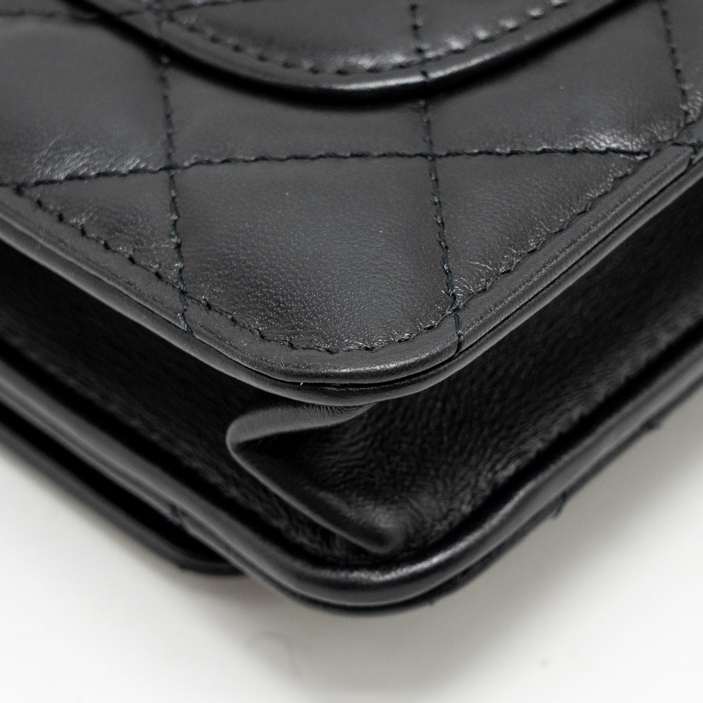 Chanel 2.55 Reissue Wallet on Chain Lambskin Black  (Microchip)