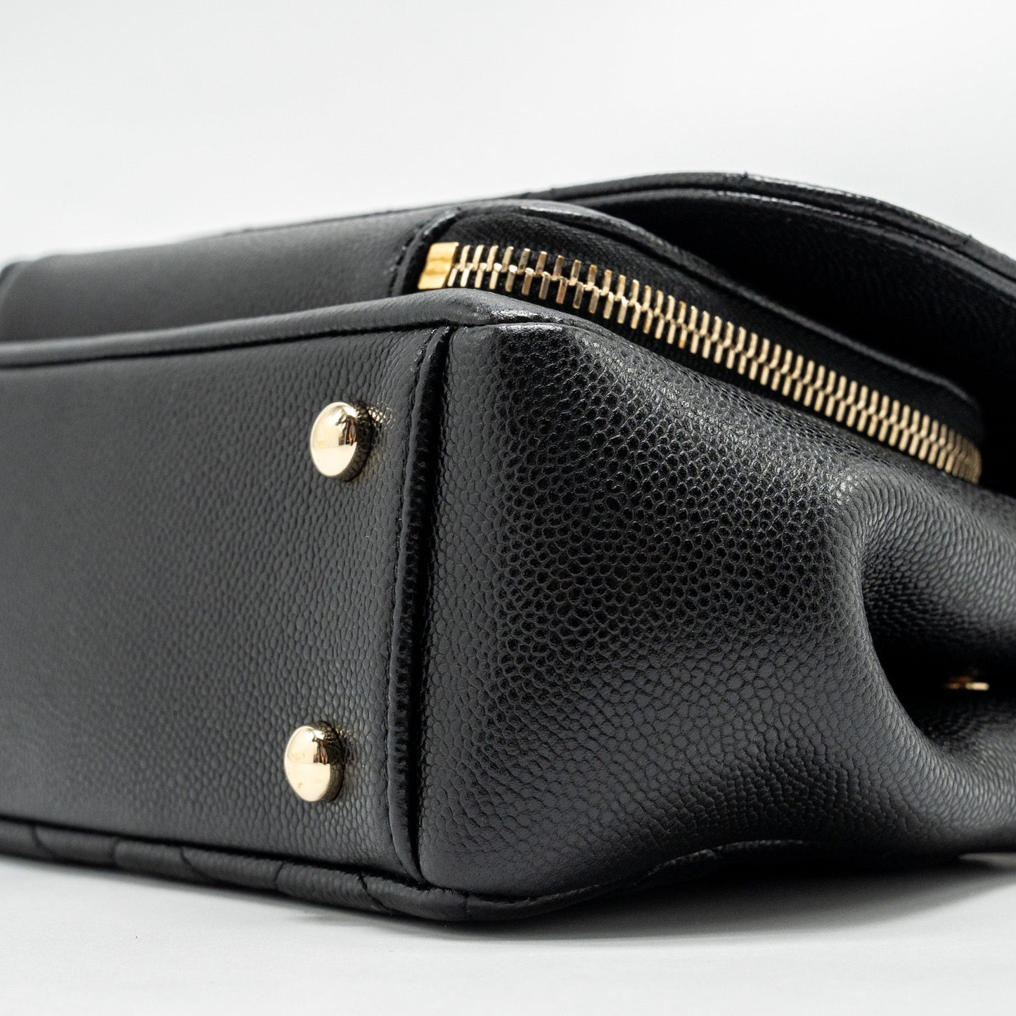 Chanel Small Business Affinity Caviar Black L (Microchip)