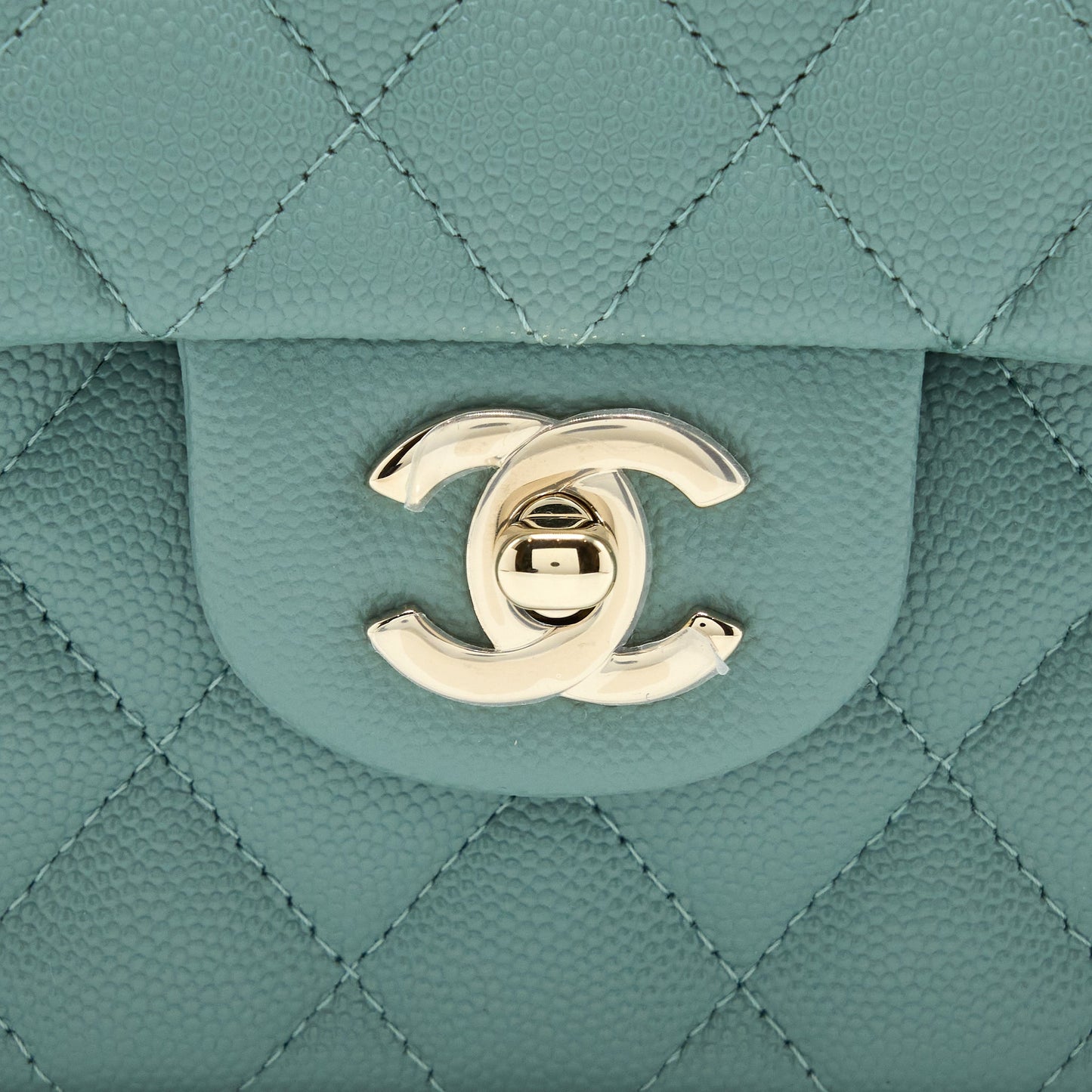 Chanel 22C Small Classic Double Flap Bag Caviar NG124 Greyish Green L (Microchip)