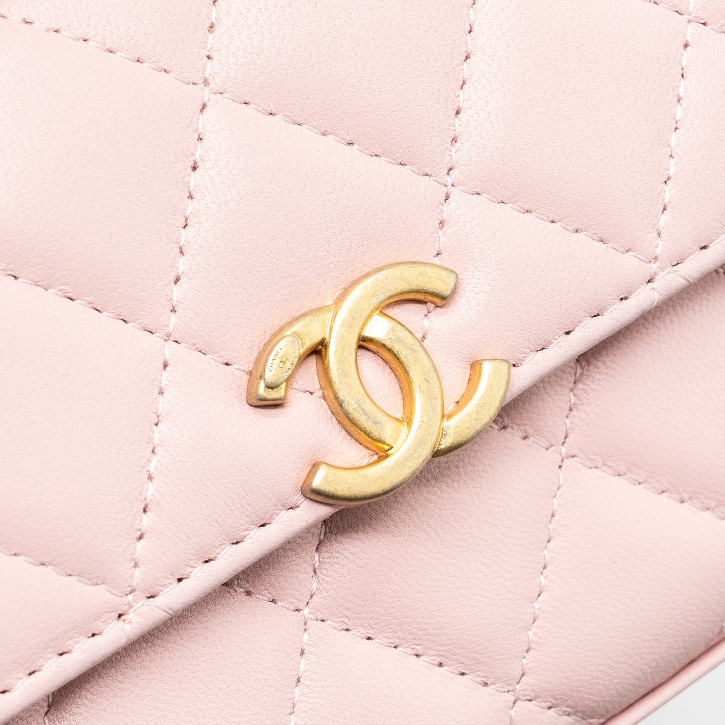 Chanel 22B Flap Bag With Enamel Top Handle Lambskin Light Pink  (Microchip)
