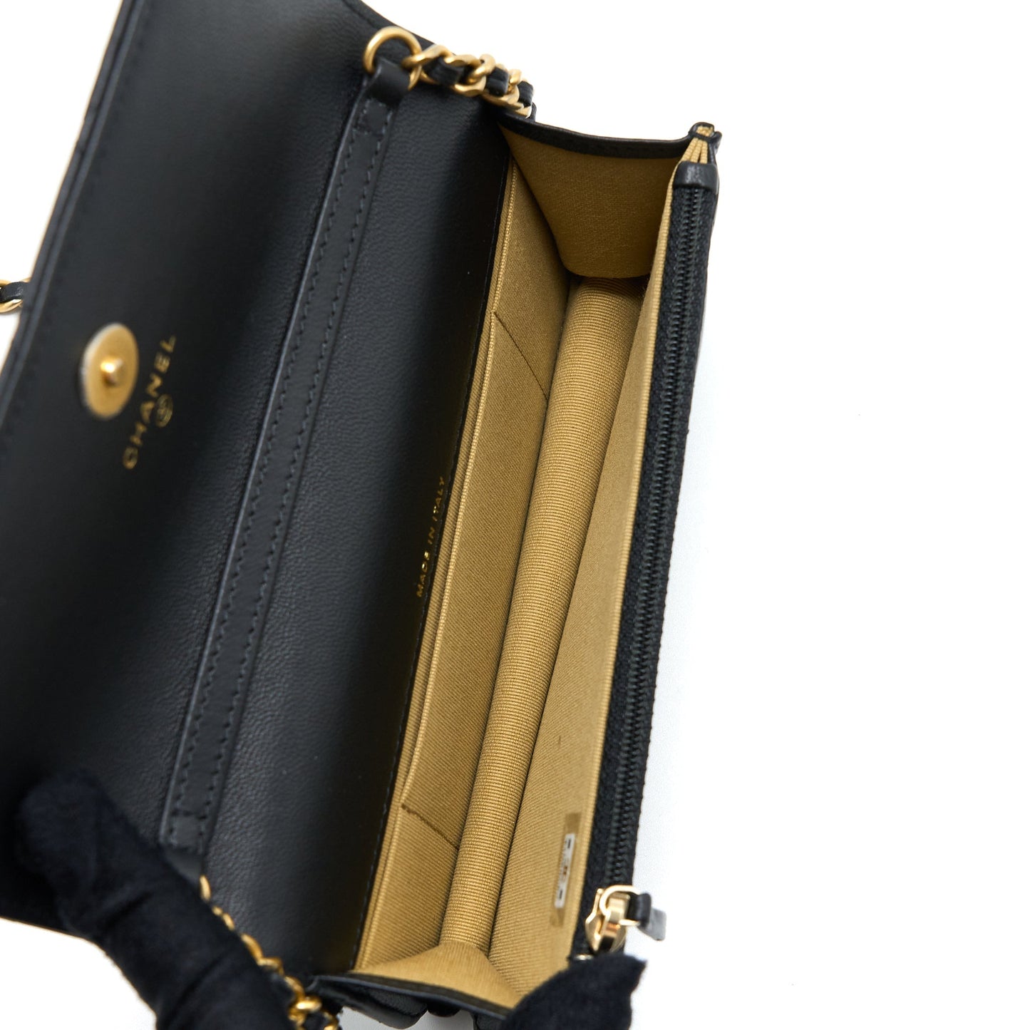 Chanel Pearl Crush Mini Wallet On Chain Lambskin Black Brushed  (Microchip)