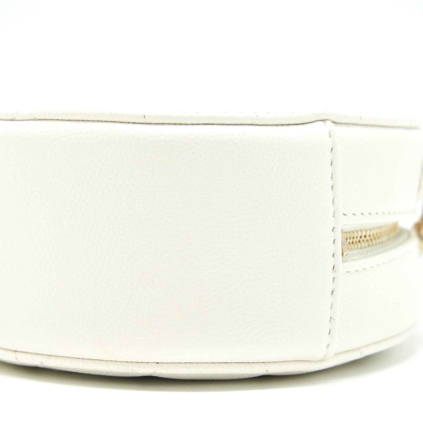 Chanel Round mini Bag Caviar white L