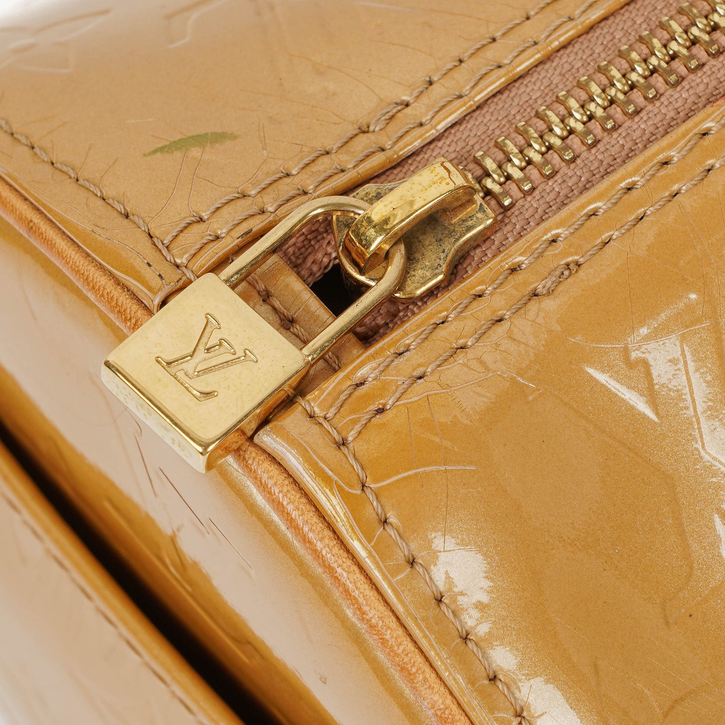 Louis Vuitton Papillon 30 Bedford Monogram Vernis Leather Bag