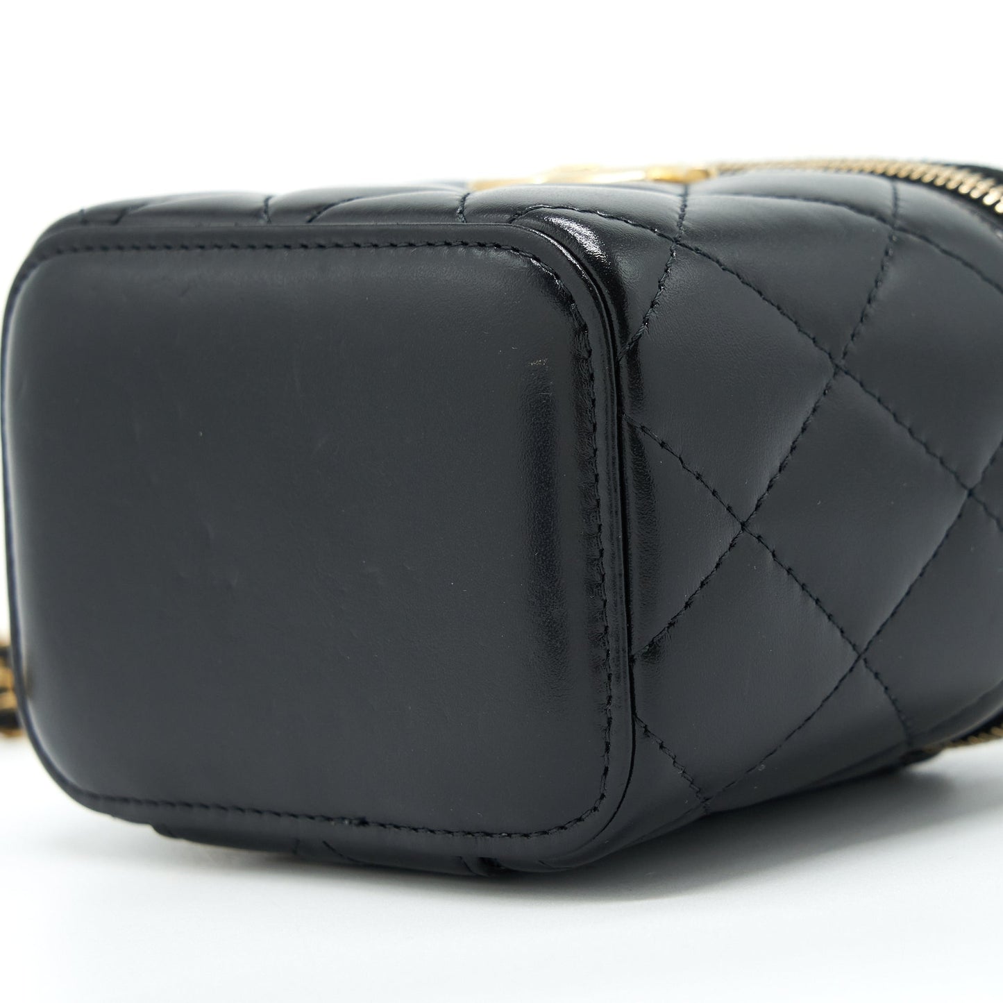 Chanel 21A Gold Crush Mini Vanity Case Calfskin Black