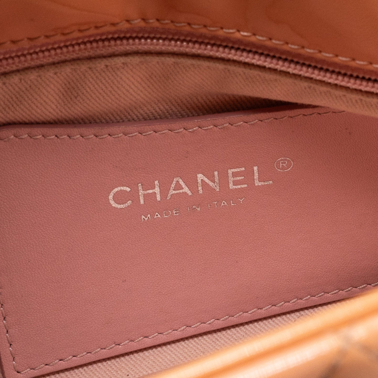 Chanel Shoulder Bag Patent Leather Pink