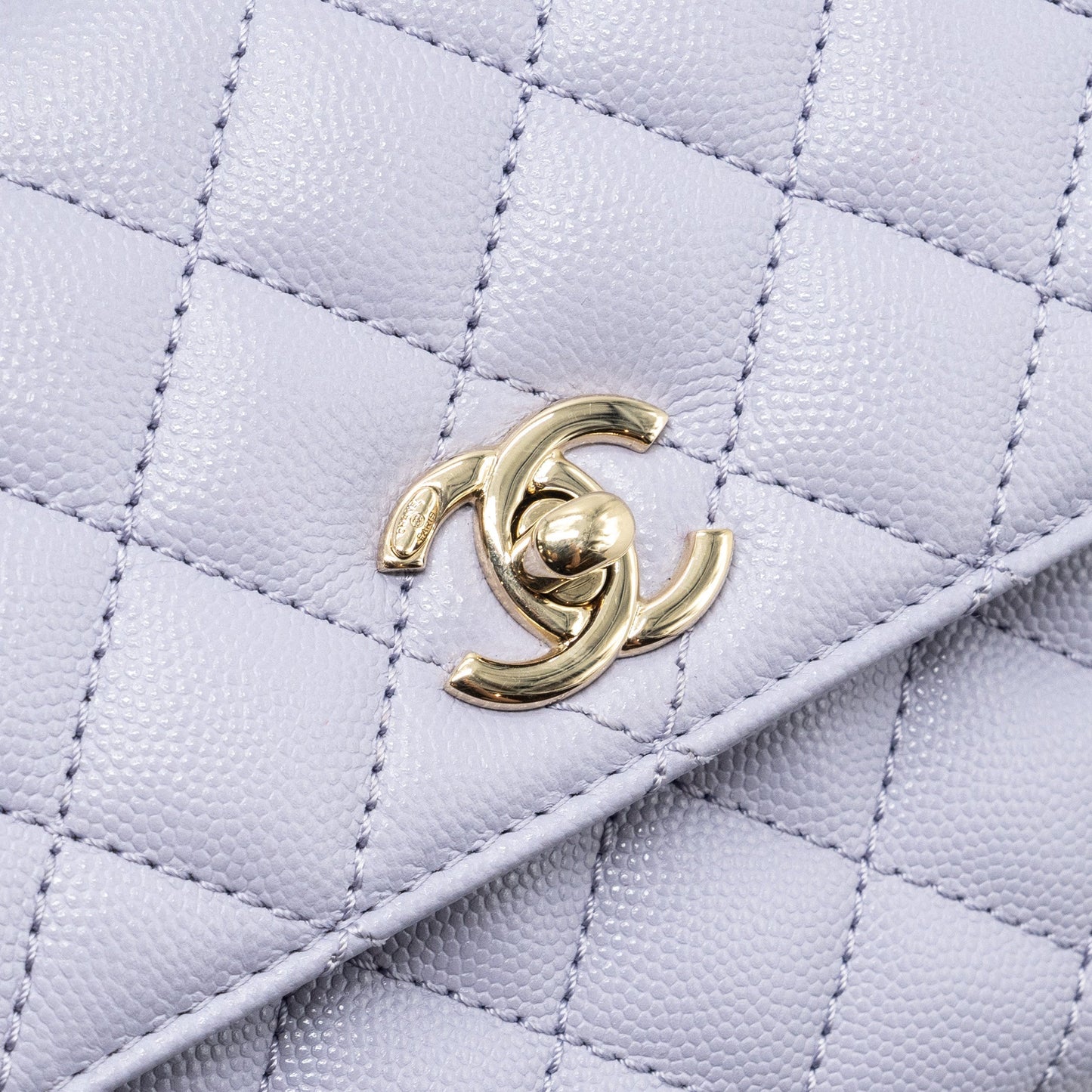 Chanel Small Coco Handle Caviar Light Purple L (Microchip)
