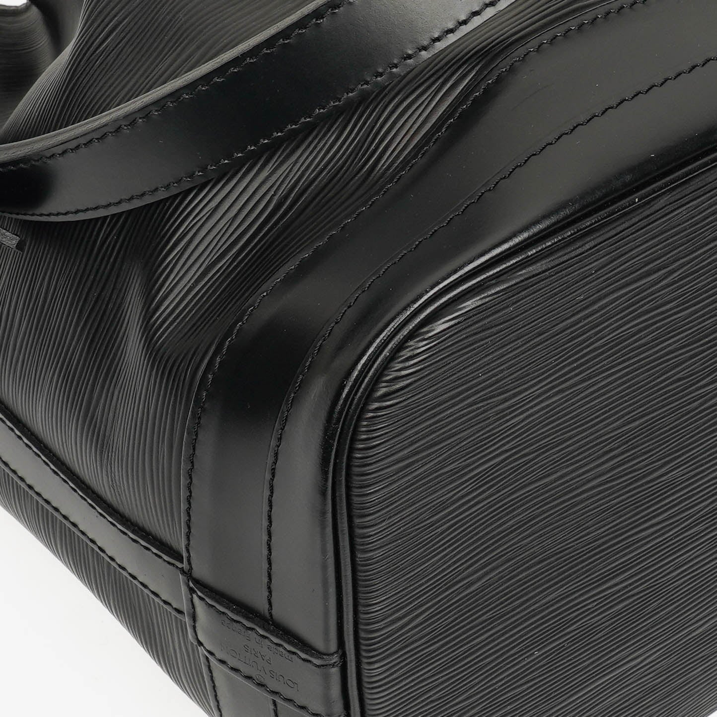 Louis Vuitton Noe Grande GM Black Epi Leather Shoulder Bag