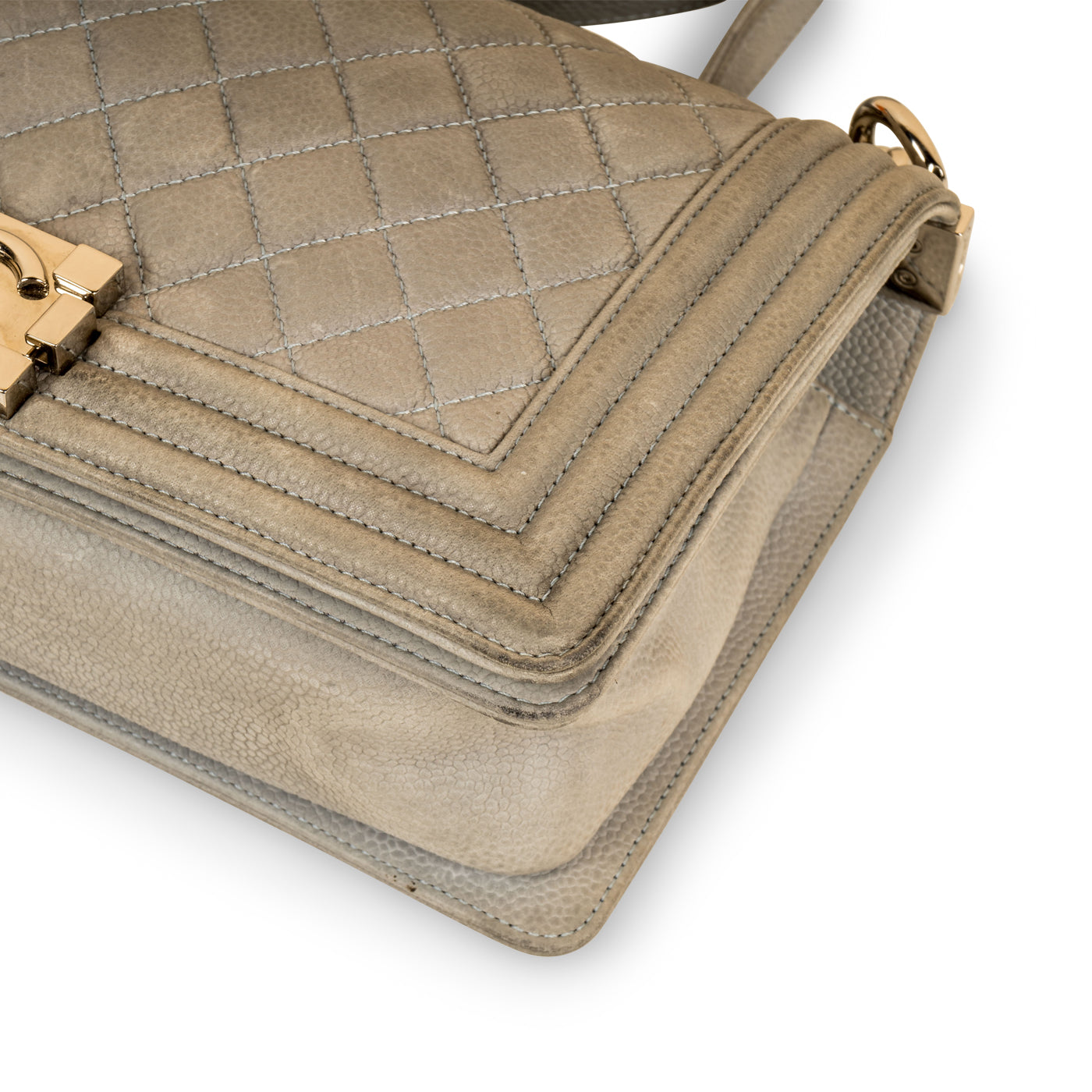 Chanel Boy Bag - Matte Caviar - Medium