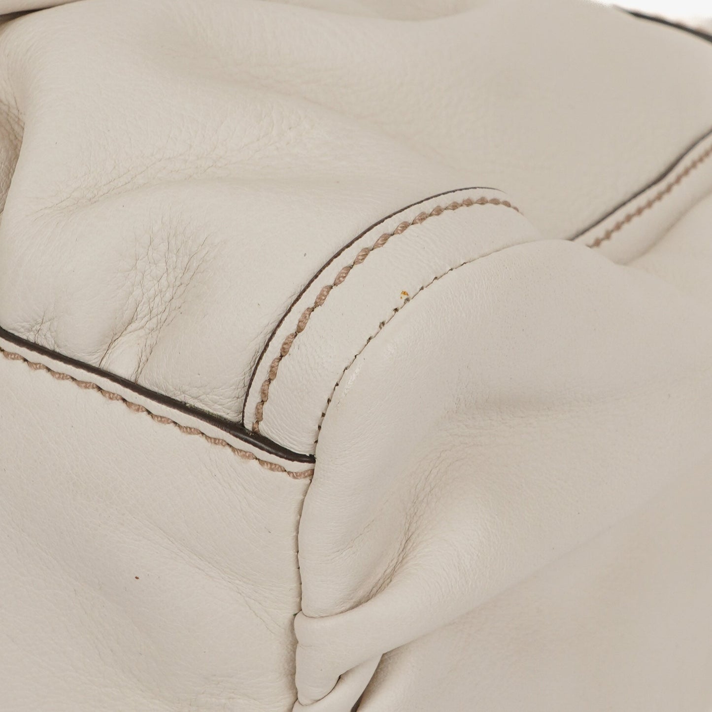 Gucci GG White Leather Abbey D-Ring Bag