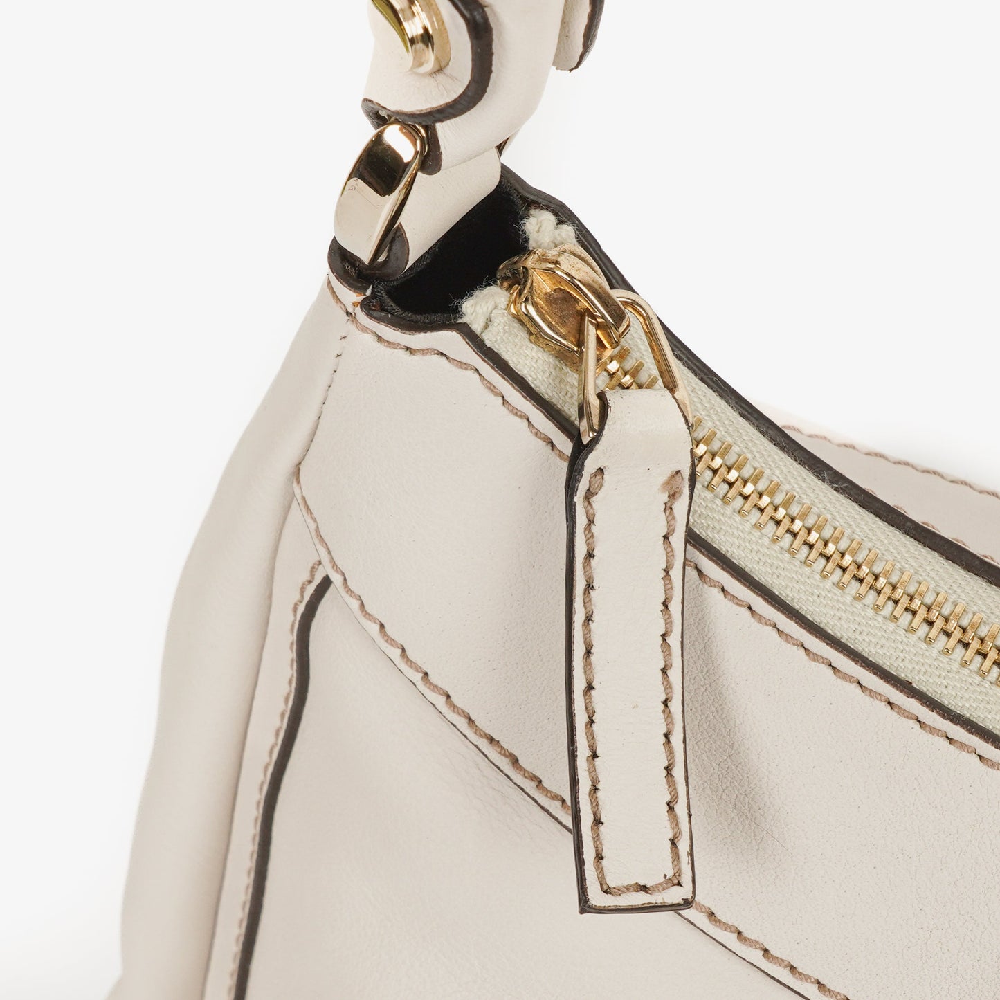 Gucci GG White Leather Abbey D-Ring Bag