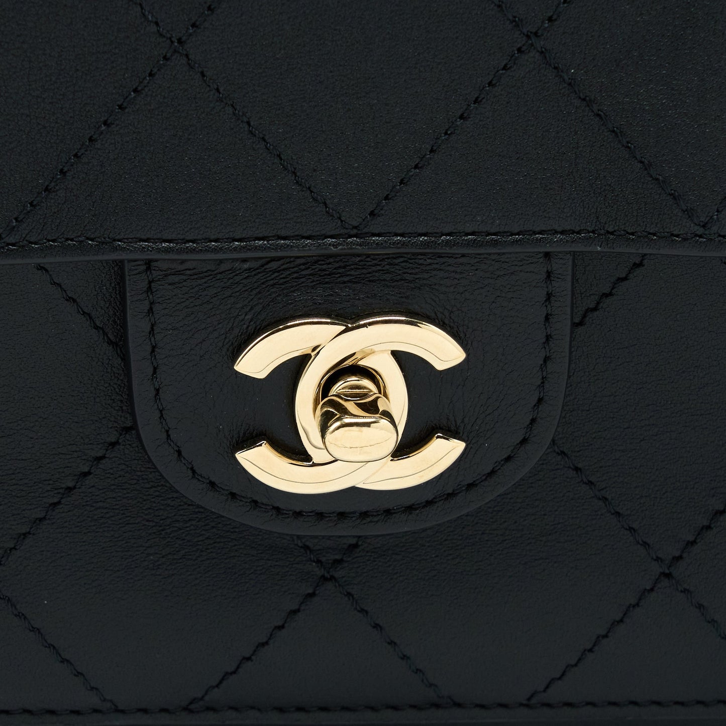 Chanel Tote Bag Lambskin Black L