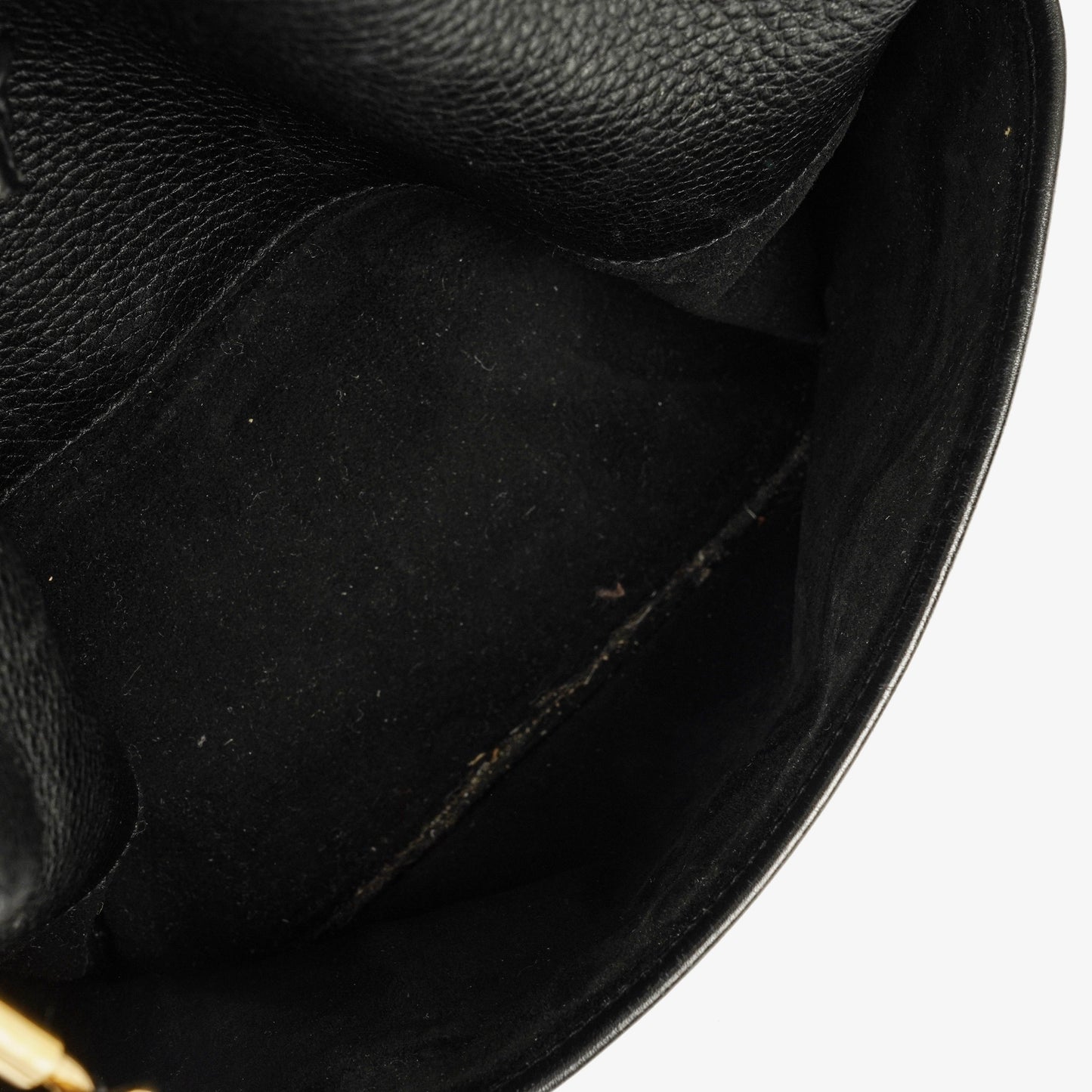 Gucci Interlocking Black Leather Bucket Bag
