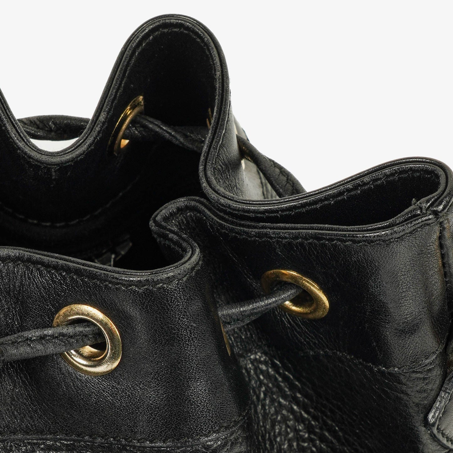Gucci Interlocking Black Leather Bucket Bag