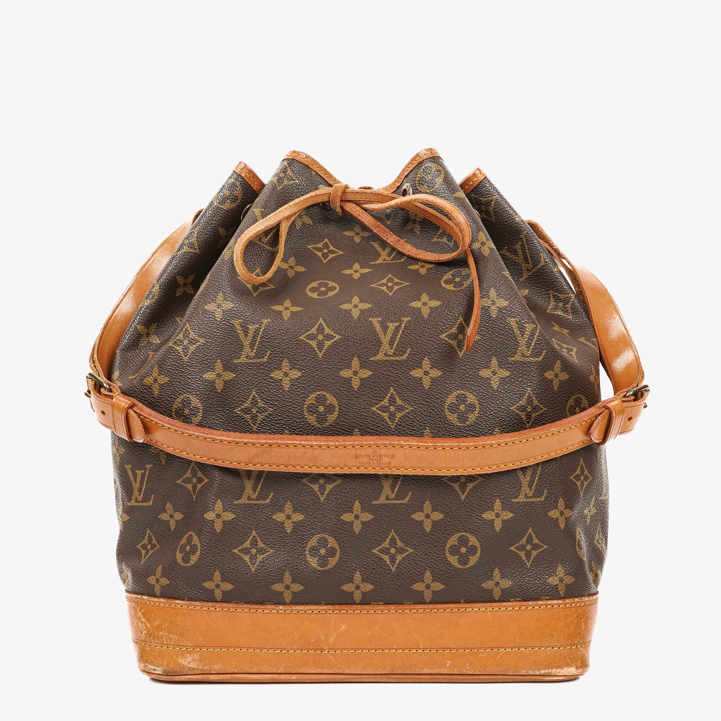 Louis Vuitton Noe Grande GM Monogram Canvas Shoulder Bag