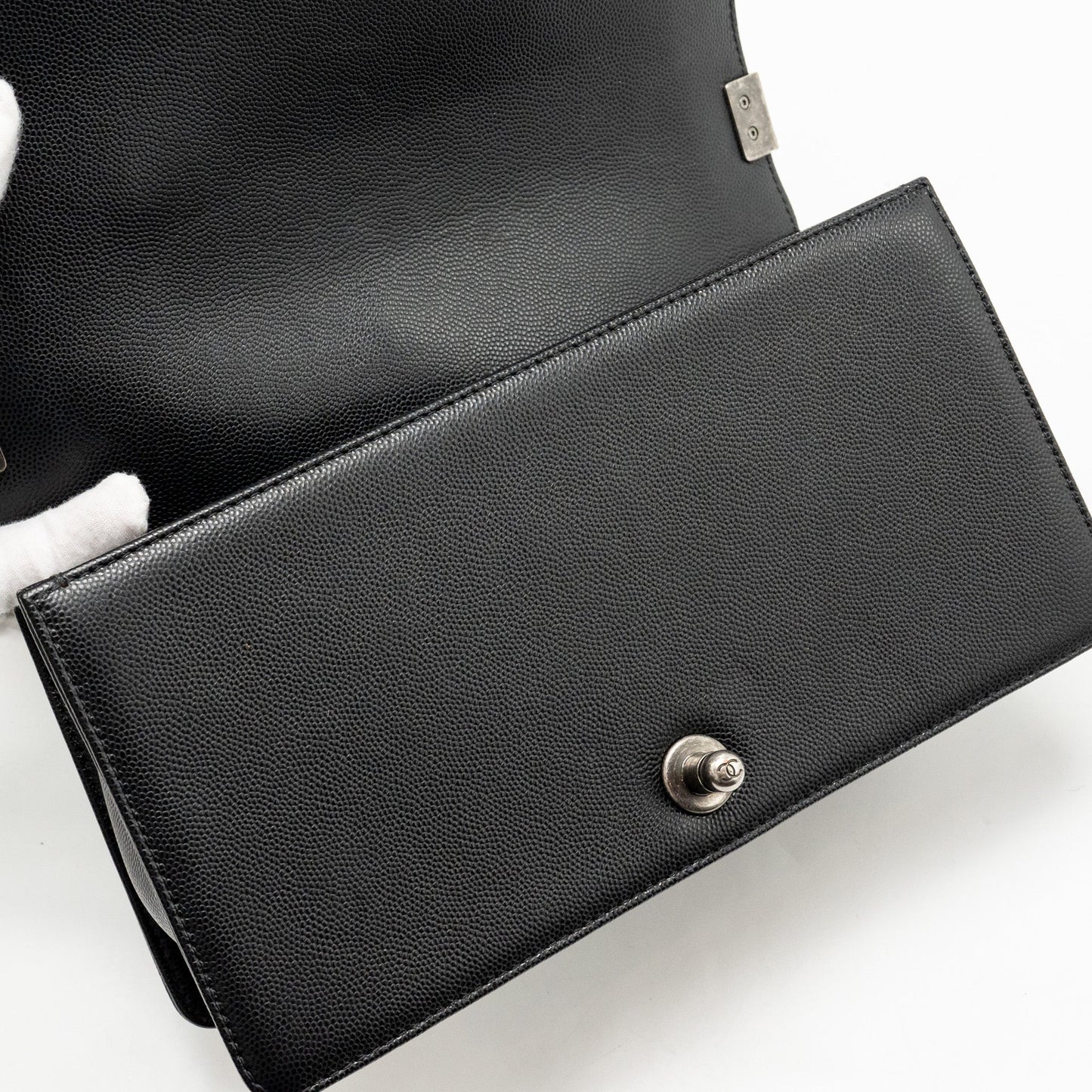 Chanel Medium Boy Bag Caviar Black  (Microchip)