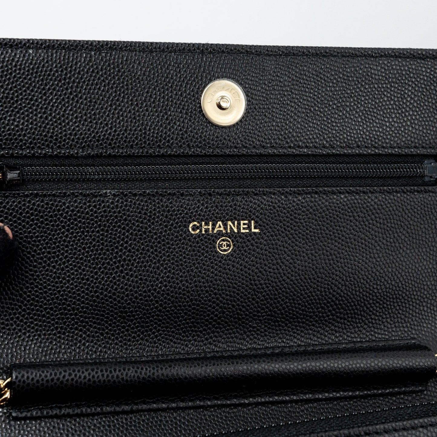 Chanel Detailed Logo Wallet On Chain Black Caviar L (microchip)