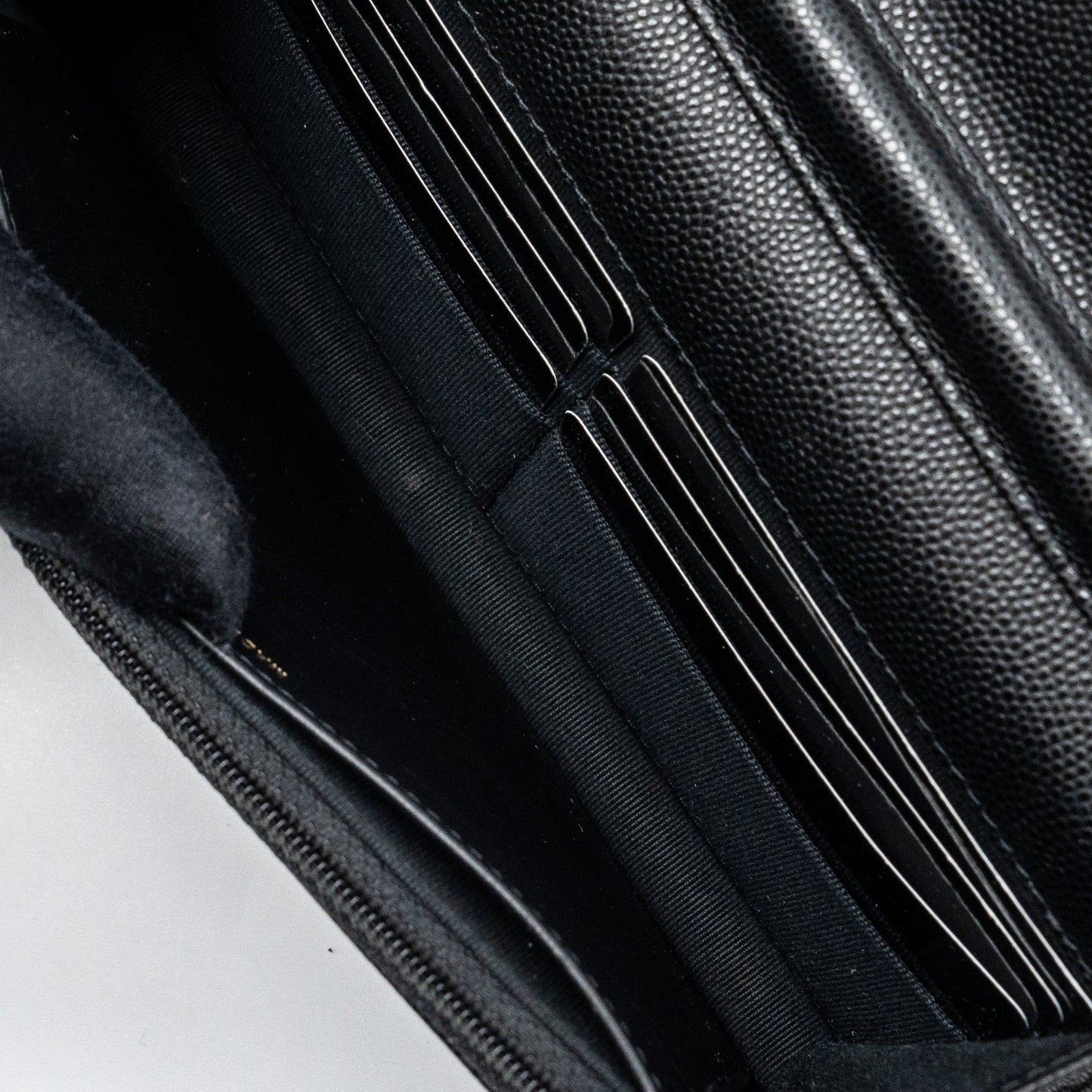 Chanel Detailed Logo Wallet On Chain Black Caviar L (microchip)