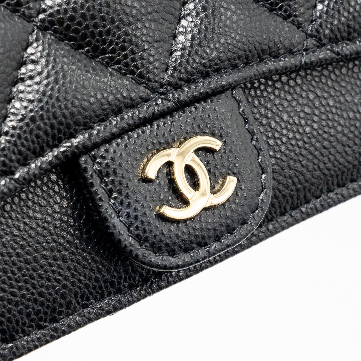 Chanel Flap with Zip Card Holder Caviar Black L (Microchip)