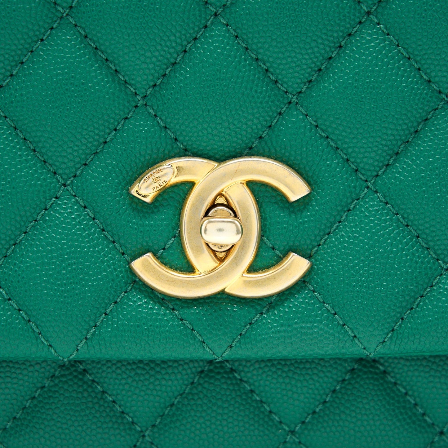 Chanel Cocohandle Flap Bag Medium Green with