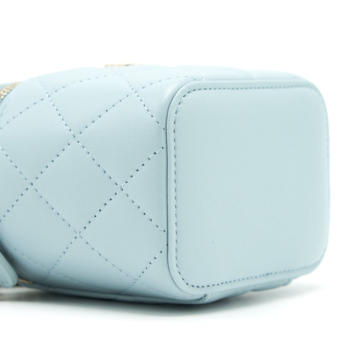 Chanel 22S Mini Top Handle Vanity Case Lambskin Light Blue L