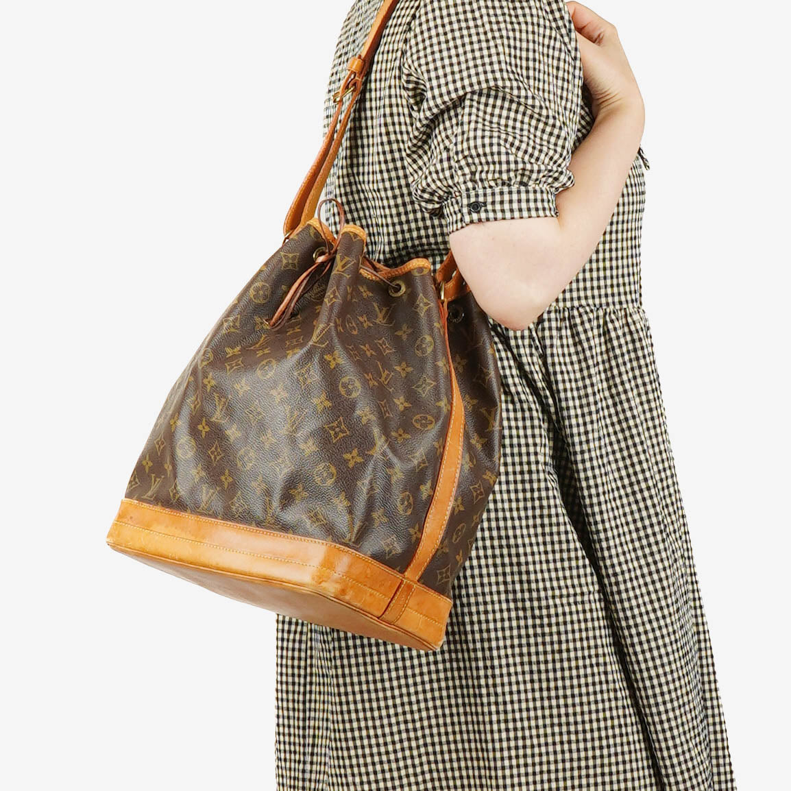 Louis Vuitton Noe GM Monogram Canvas Shoulder Bag